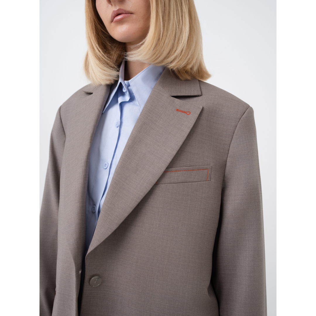Blazer di lana con cintura