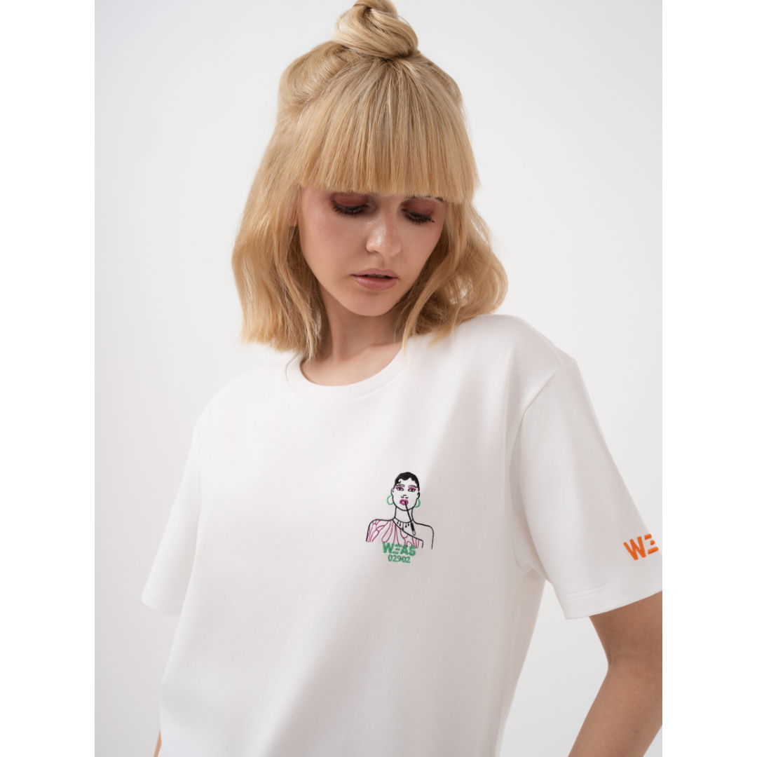 T-Shirt ricamata WoW